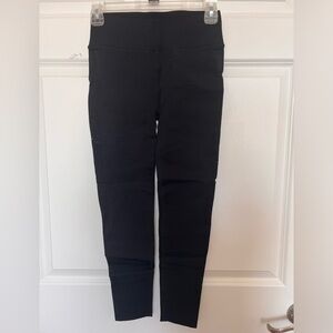 Fabletics Scuptknit Leggings with Cut Outs (Never Worn)